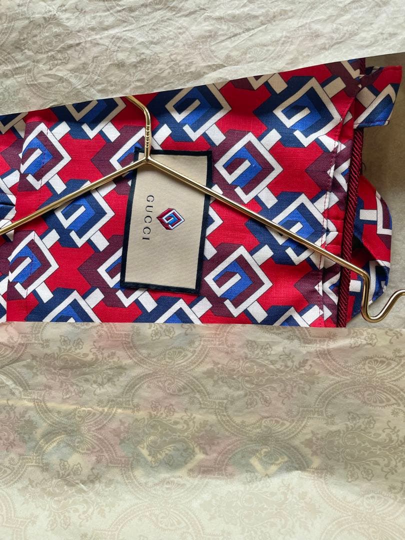 GUCCI グッチ ガーメントバッグ　カバー GG　レッド スーツカバー