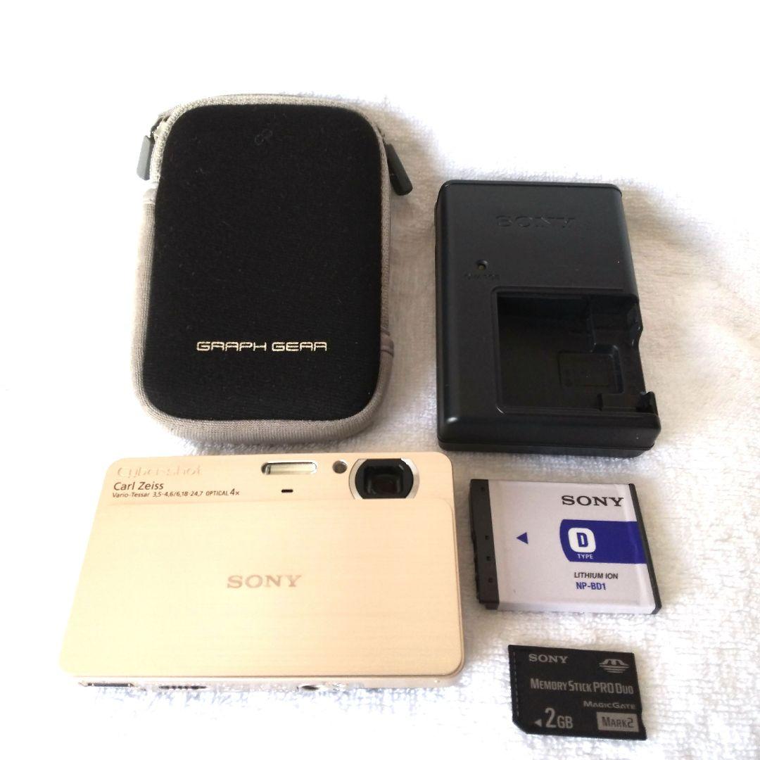 SONYのサイバーショットDSC-T700Cyber-shot　DSC-T700