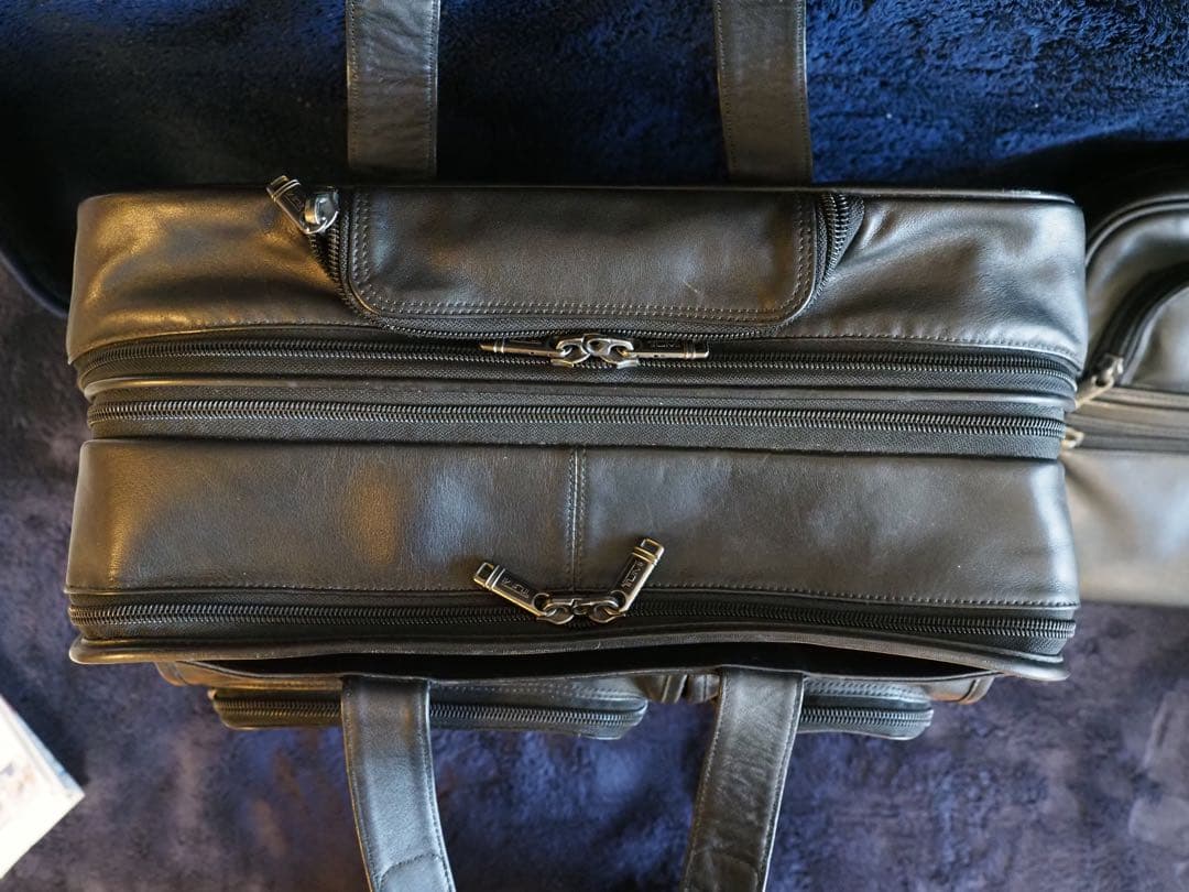 TUMI ナパレザー製キャリーバッグ　96103D4