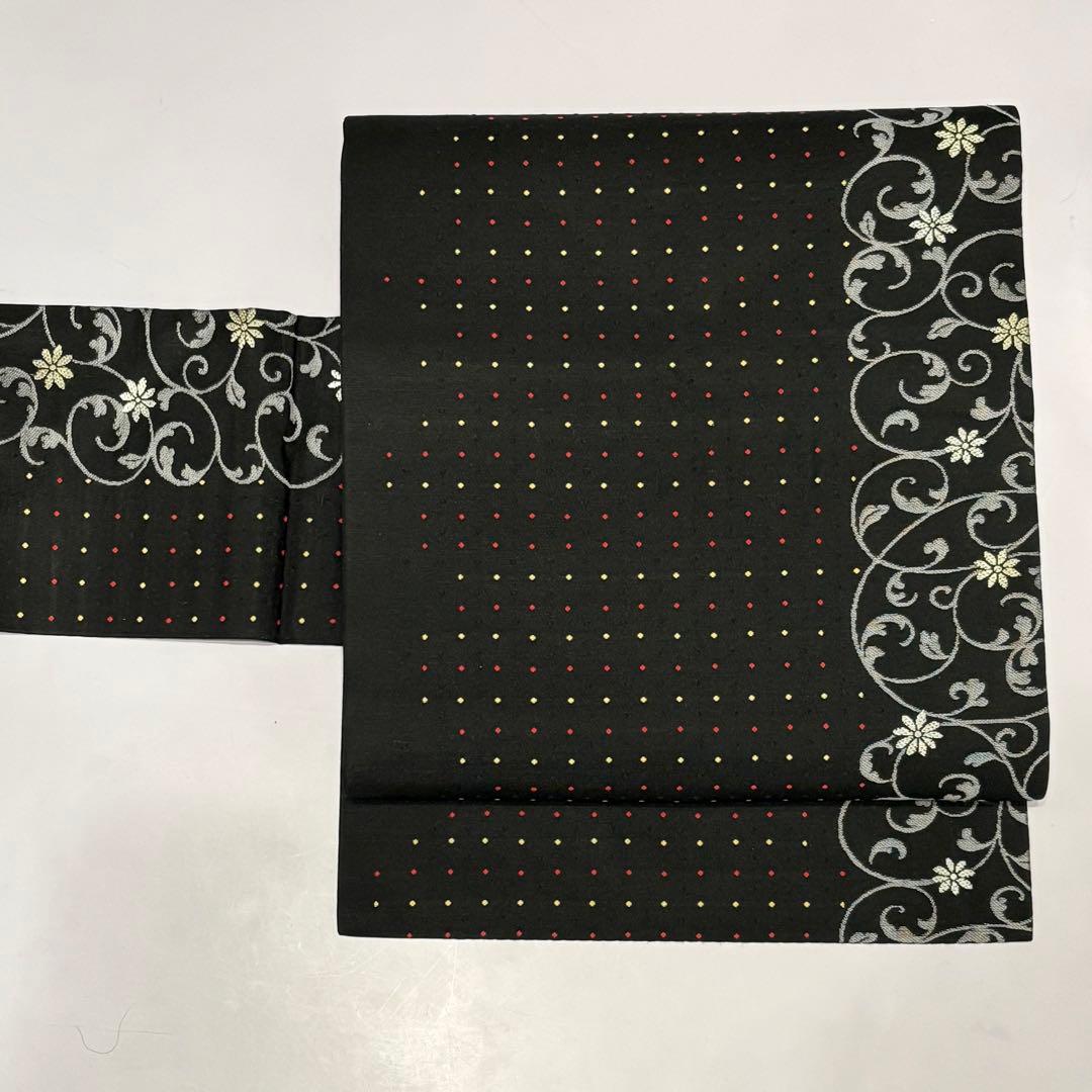 ぺ*ん様 名古屋帯 西陣織 黒 唐織 正絹 花唐草 ドット so259