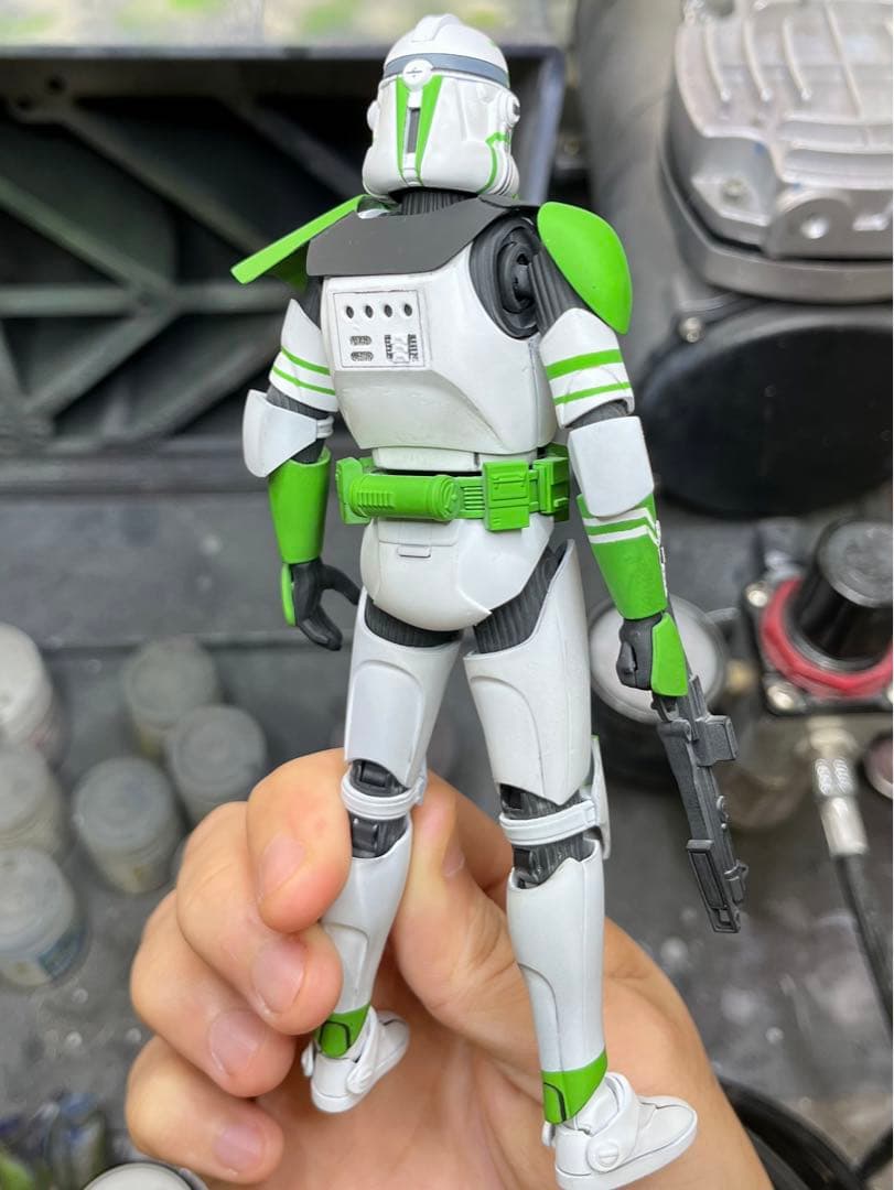 限界値下げスターウォーズ　バットバッチ　クローントルーパー　プラモ改造グレイ
