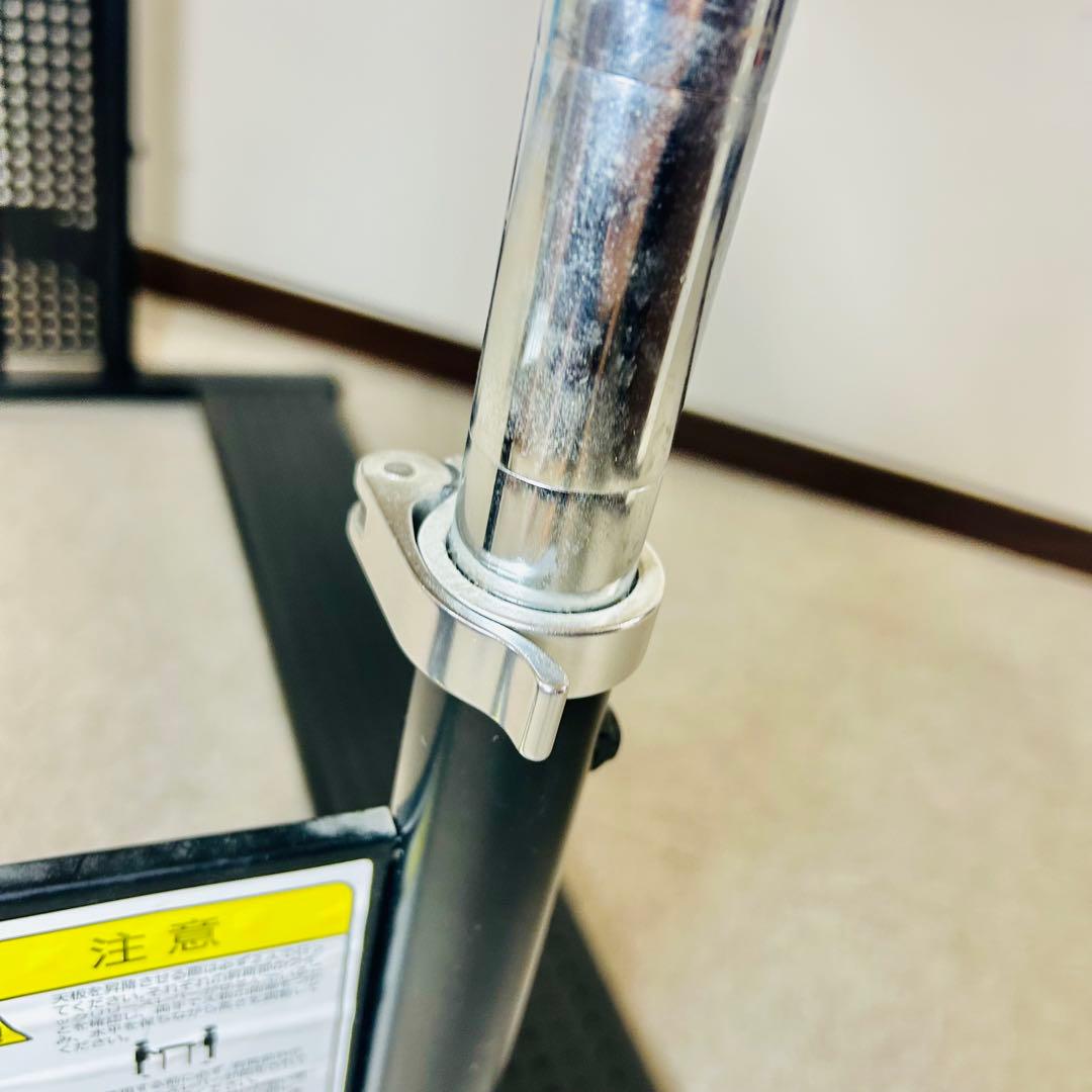 バウヒュッテ　Bauhutte ゲーミングデスク　BHD-1200HDM