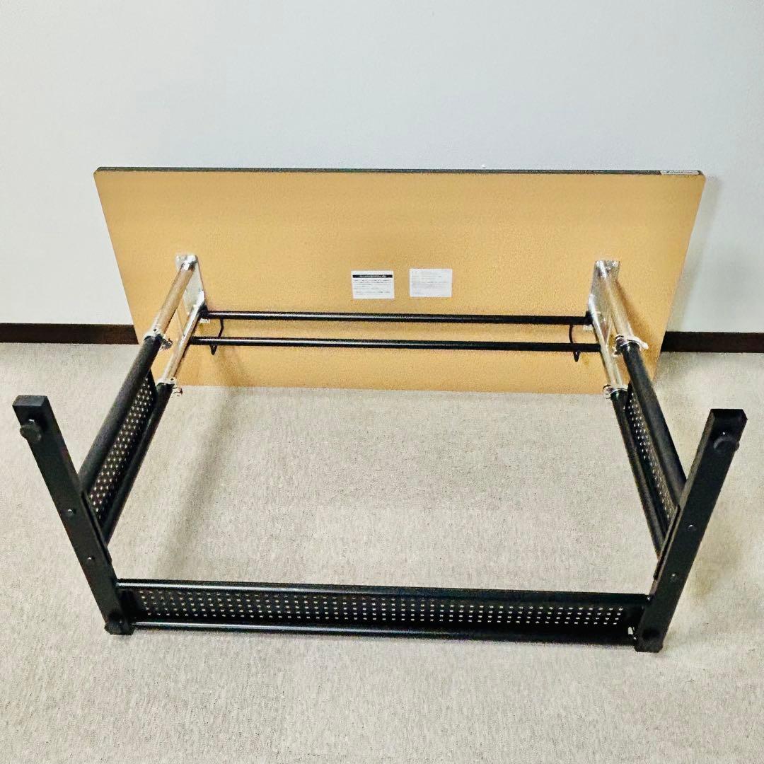 バウヒュッテ　Bauhutte ゲーミングデスク　BHD-1200HDM