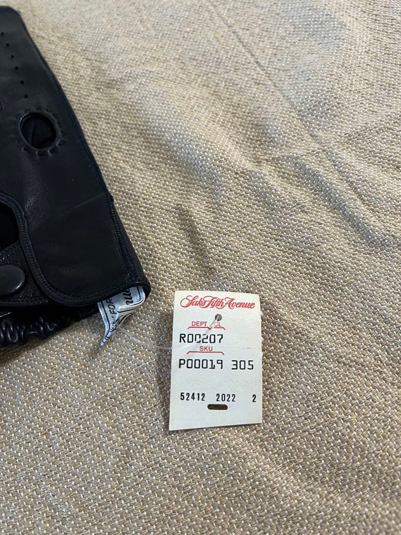 本革　レザードライビンググローブ Saks Fifth Avenue Mサイズ