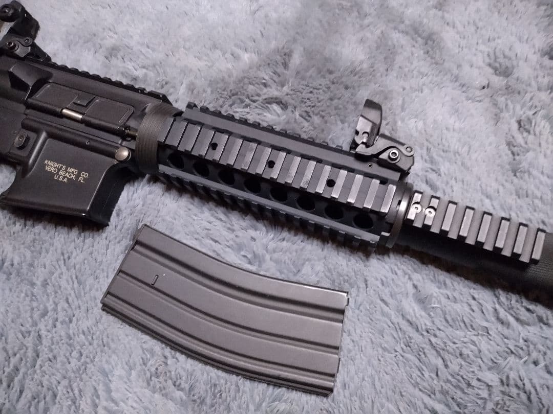 東京マルイ KNIGHT’S SR-16 M4 ストナーライフル カスタム