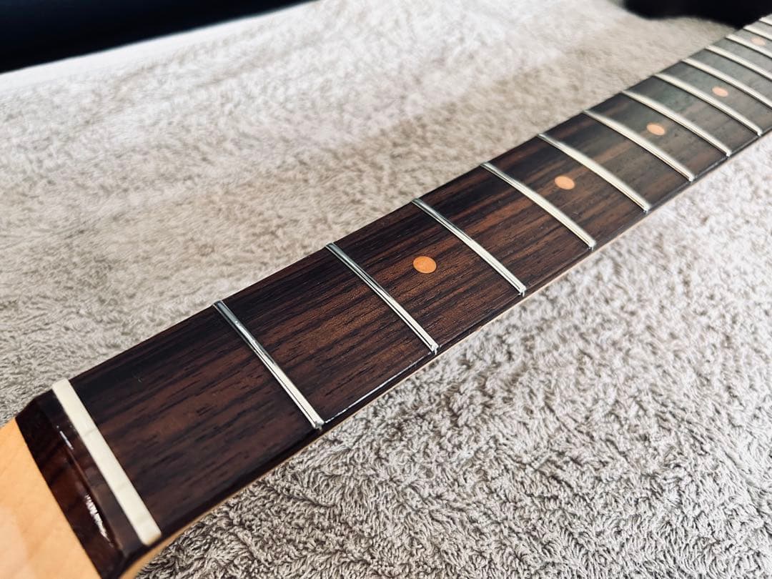 激鳴り個体 75万円相当 1959 Stratocaster ストラップ付