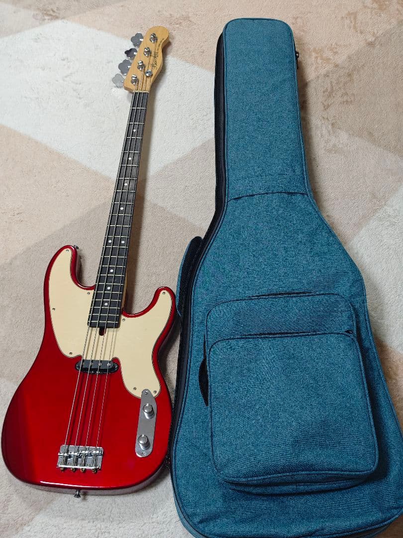 Bacchus OPBタイプ エレキベース ギグバッグ付き