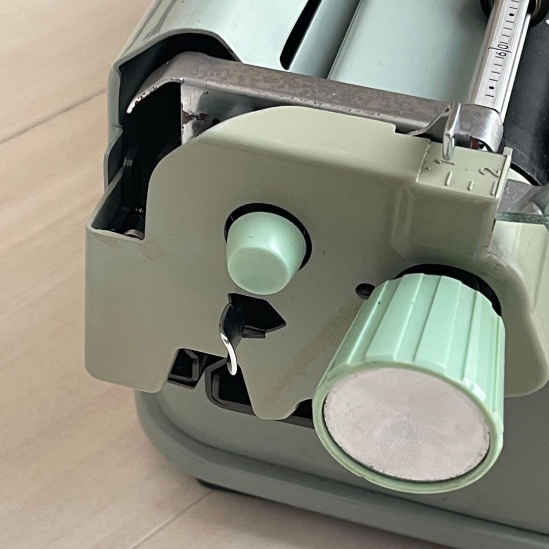 ■レストア・動作確認済■エルメス タイプライター 3000 ワイドタイプ 文字大