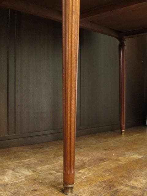 フランス アンティーク ルイ16世様式 マホガニー レザートップ デスク 鍵付き