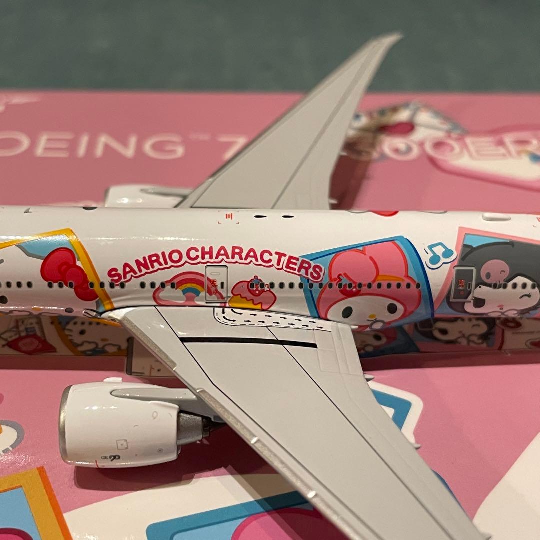 EVA AIR エバー航空 777-300ER ハローキティ NG 1:400