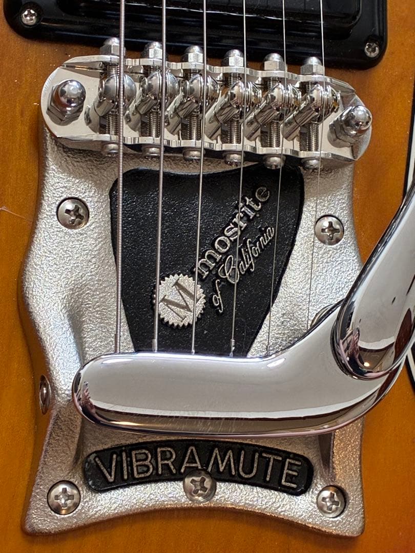 ■モズライトギター Mosrite of California 演奏動画あり！