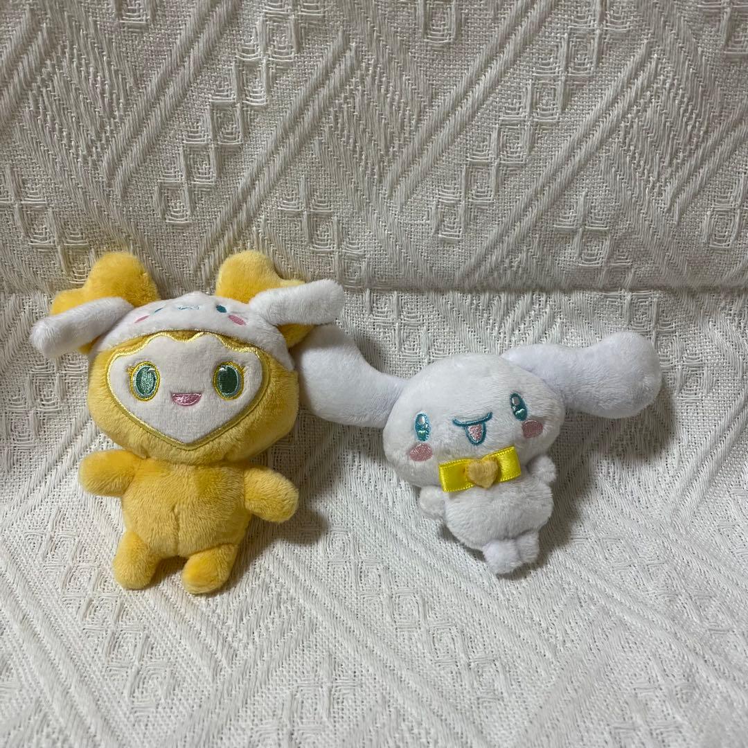 twice ジヒョ　サンリオコラボバッグチャーム　シナモロール　ジブリー