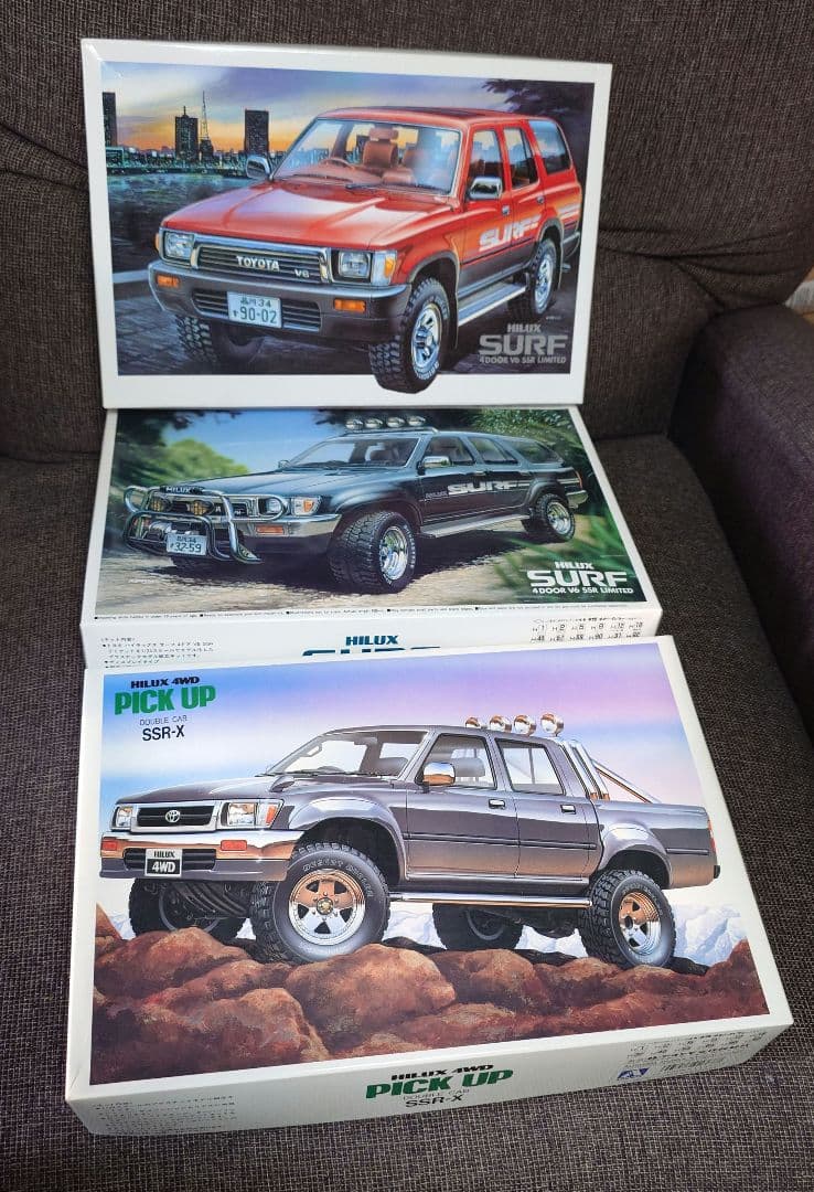 アオシマ　トヨタ ハイラックス　サーフ　 3個 プラモデル 1/24