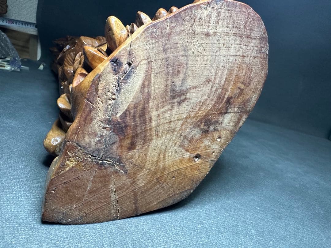 白檀　観音　木彫り　仏教美術　仏像 骨董 仏教　密教　置物アンティーク