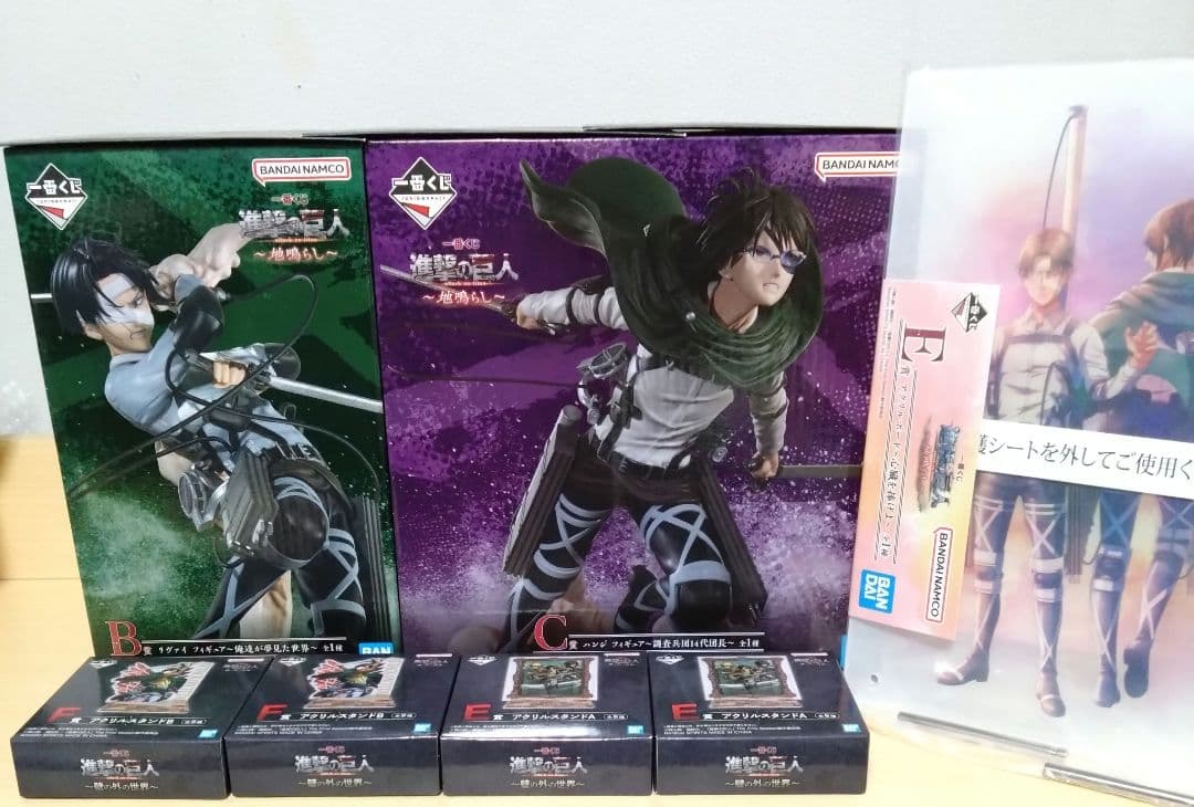 進撃の巨人一番くじ地鳴らし（未使用未開封）リヴァイハンジフィギュアアクリルボード