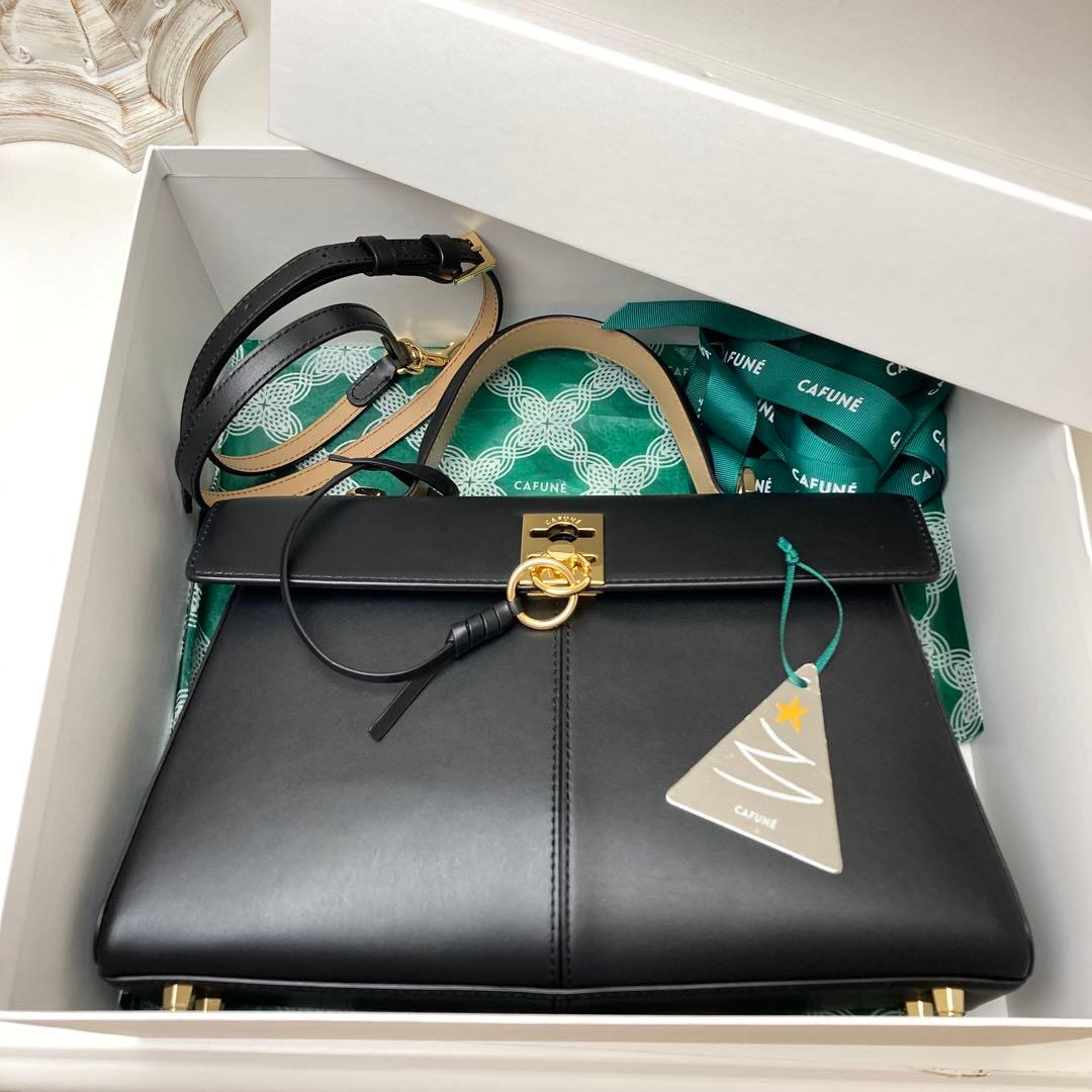 と*る様 ❤️良品❤️CAFUNE STANCE BAG ブラック 2way シ