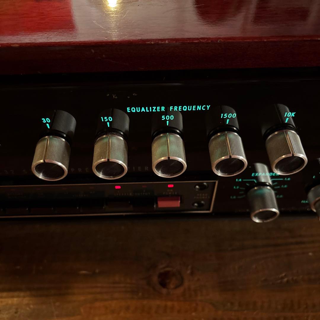 マッキントッシュC32プリアンプ当時定価¥780000