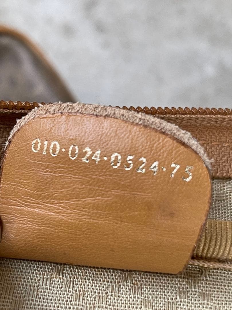 【希少品】オールドグッチ シェリーライン GGスプリーム トラベルバッグ