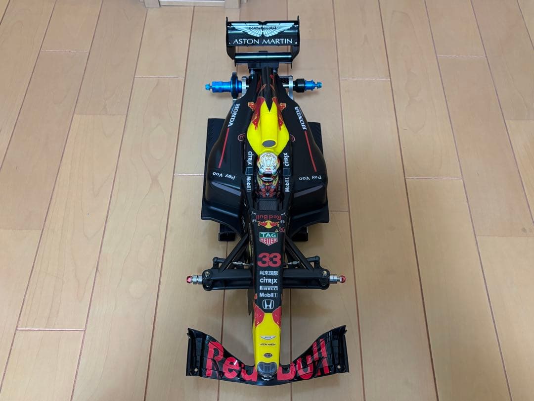 タミヤ TRF102 (O.Pパーツ色々あり)