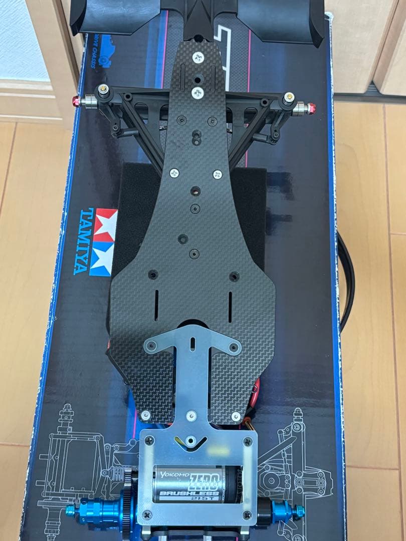 タミヤ TRF102 (O.Pパーツ色々あり)