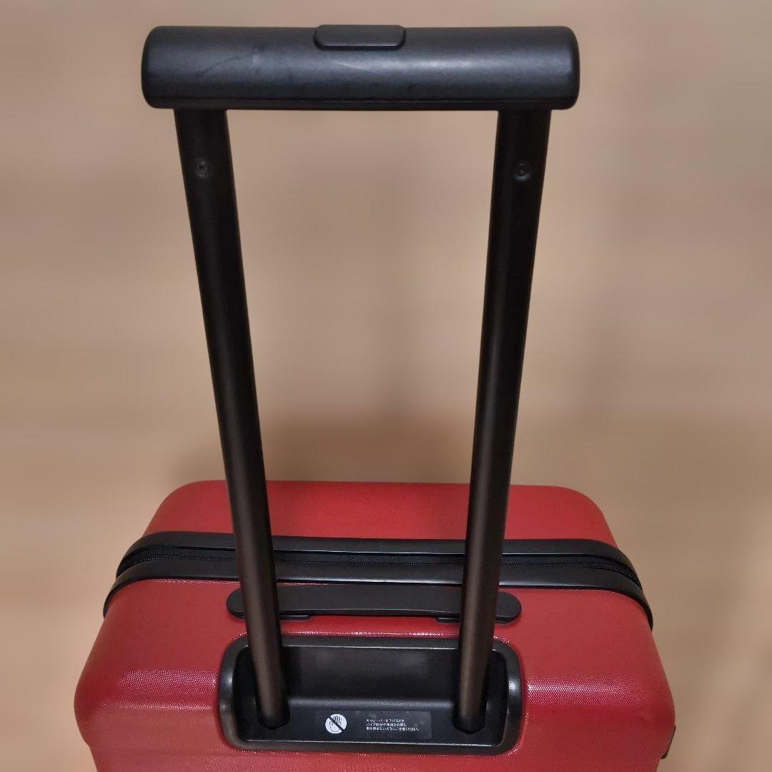 無印良品 スーツケース 赤 MUJI TSAロック 4輪 廃盤 軽量鍵付　75L