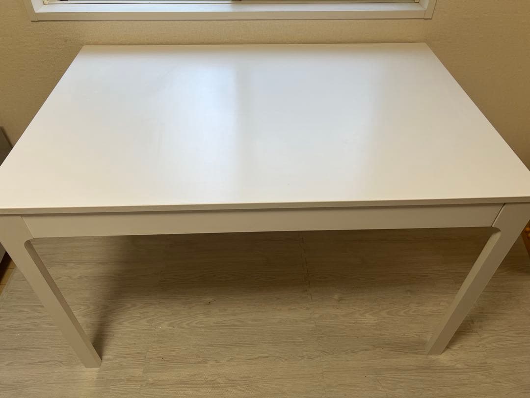 【最終値下げ】IKEA EKEDALENダイニングテーブル　ホワイト