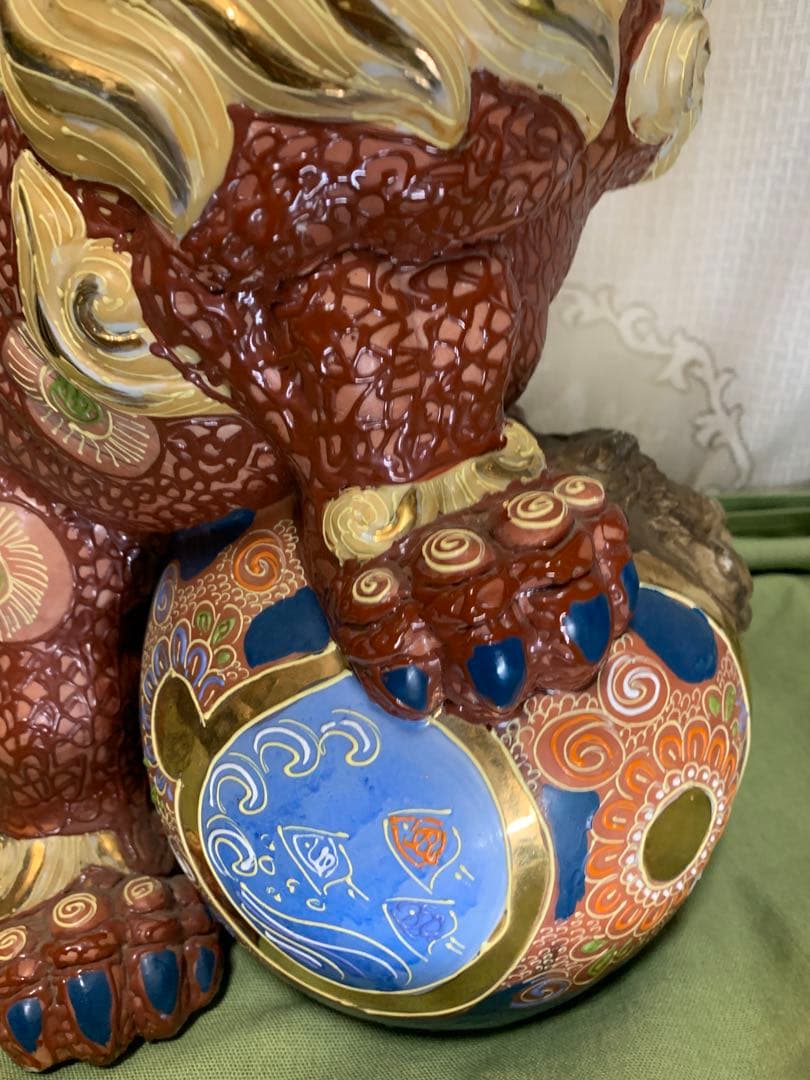 置き物　玉乗り獅子　九谷焼　縁起物 インテリア　置物