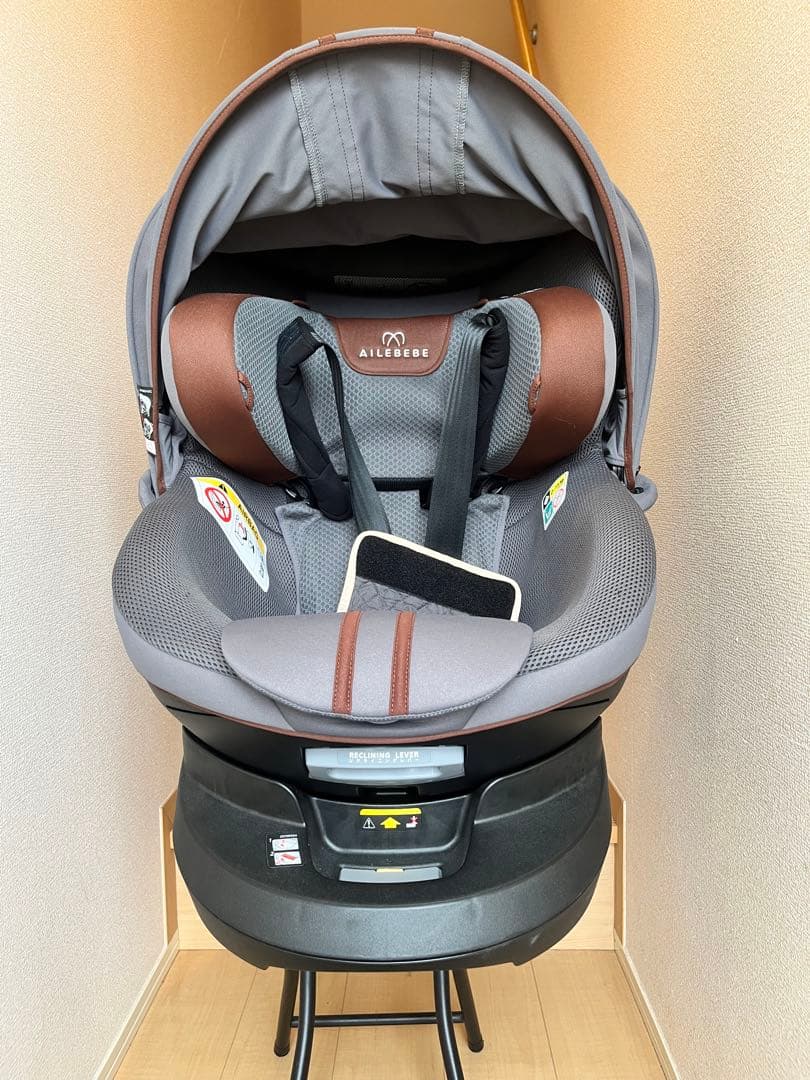 友*里様 エールべべクルットRウィ2　ISOFIX【アカチャンホンポ限定モデル】