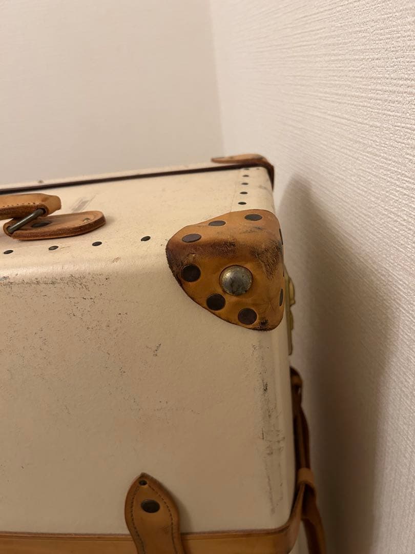 GLOBE TROTTER｜サファリ33インチ （アイボリー ホワイト）