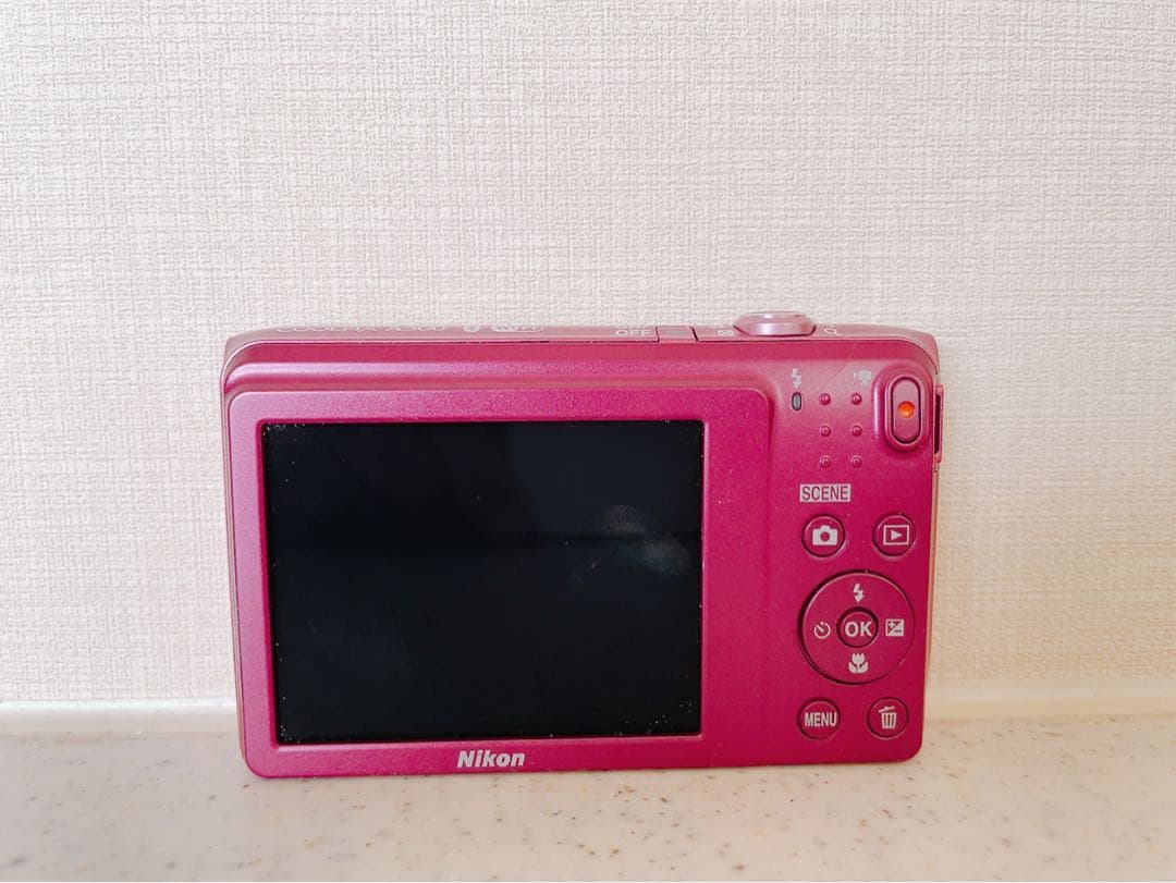 Nikon COOLPIX ピンク デジタルカメラ