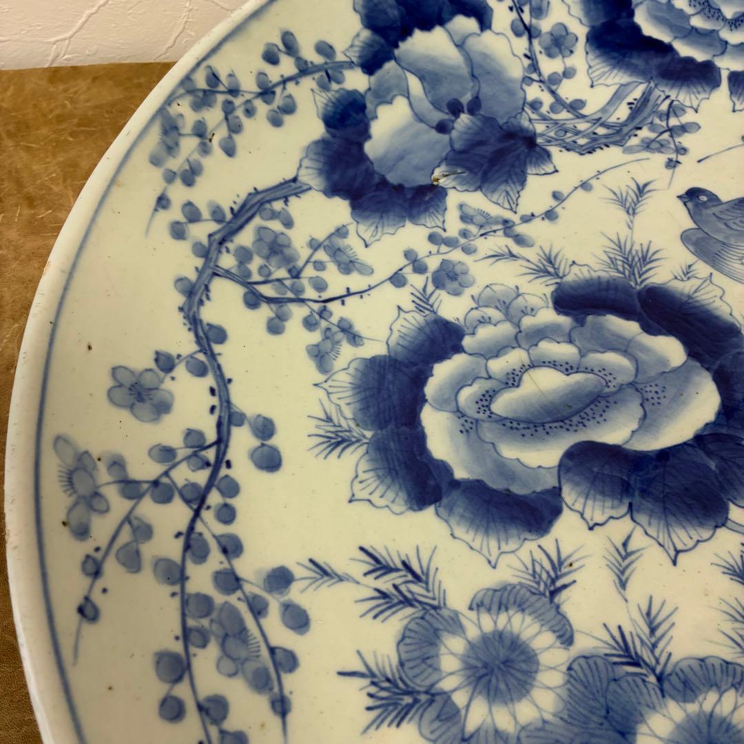染付大皿　花鳥文様　約54cm（一尺8寸）　藍青色　磁器皿　時代物
