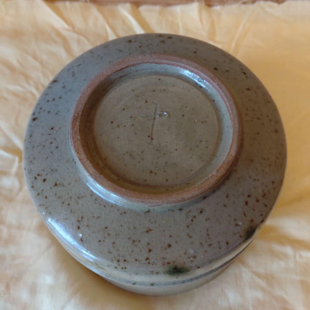 抹茶茶碗　黄瀬戸　胴紐　蕪線彫　加藤十右衛門造　共箱