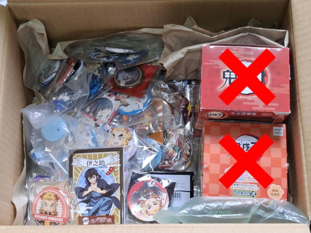 鬼滅の刃 まとめ売り アクリルスタンド 缶バッジ ラバスト