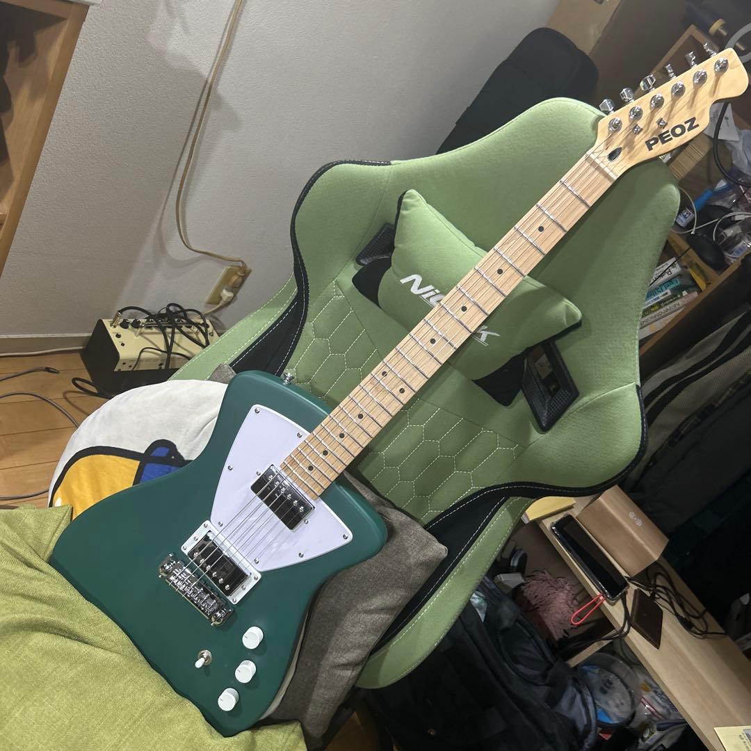 PEOZ エレキギター グリーン ダブルカッタウェイ