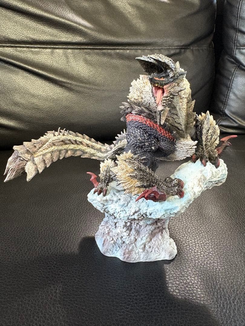 カプコンフィギュアビルダー クリエイターズモデル 獄狼竜 ジンオウガ亜種