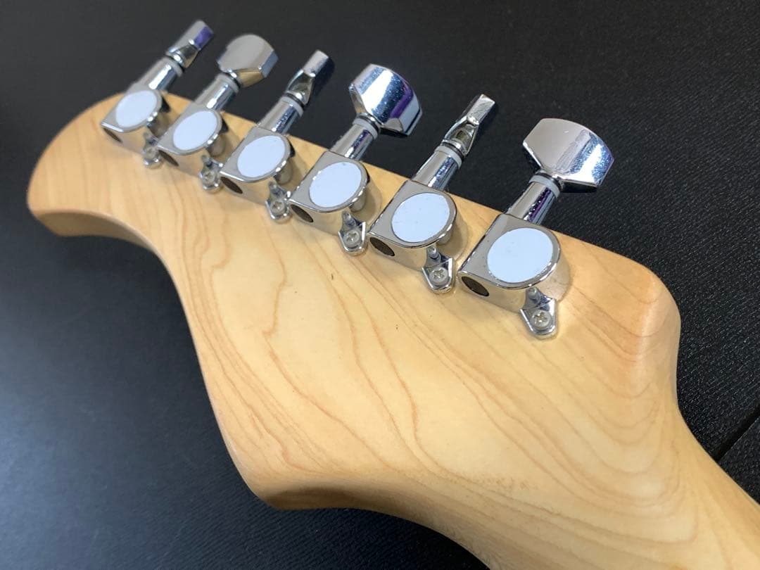 Bacchus BST バッカス中古エレキギター　ホワイト　美品