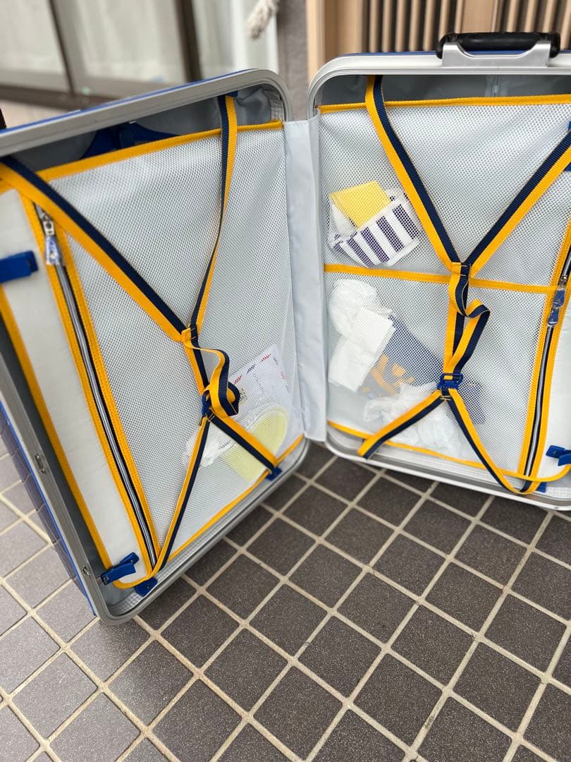 美品 innovator 90Lキャリーケース