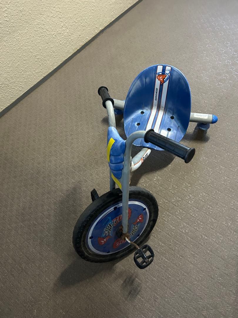 自転車本体 Razor RipRider