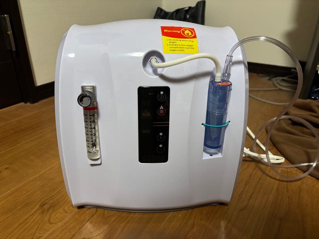 酸素濃縮器と酸素テントセット