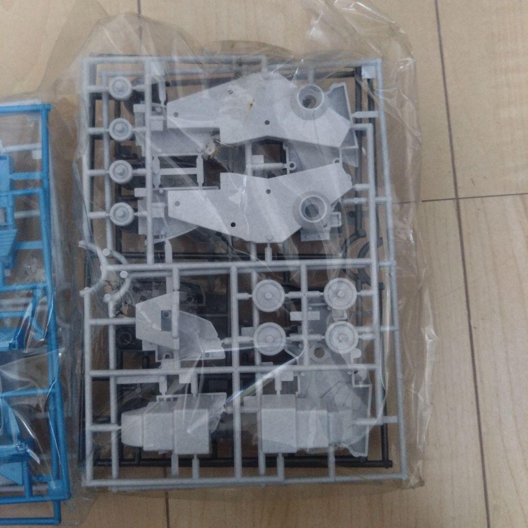 ぱ*す様 元祖SDガンダムプラモデル　機構戦車スーパーオーキス　未組立