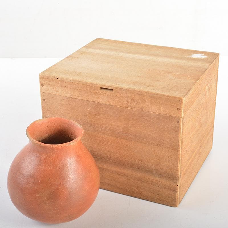 弥生式土器　壷　M　R7030