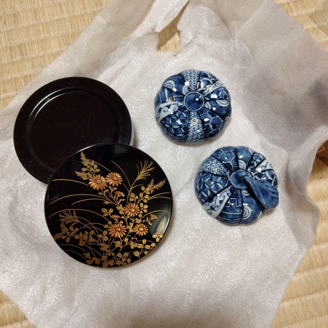 Lilas　万古焼　茄子香合　膳所焼　紅葉茶碗　昭阿彌　蜜柑、秋草蒔絵香合