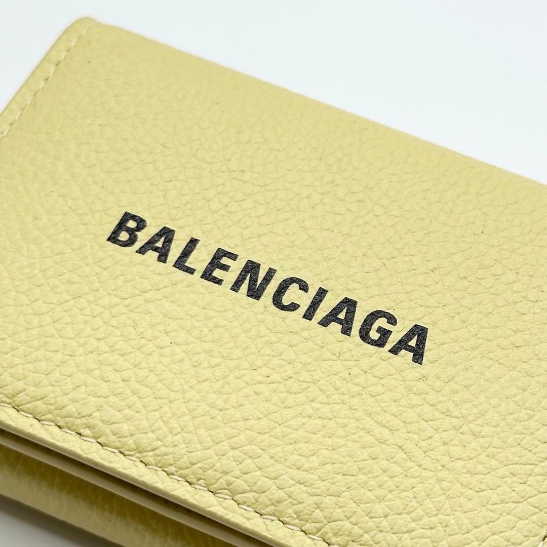 【新品未使用】BALENCIAGA バレンシアガ　三つ折り　財布　レザー