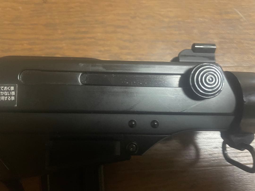 東京マルイ 　V-61 スコーピオン 予備マガジン付き　エアコキ