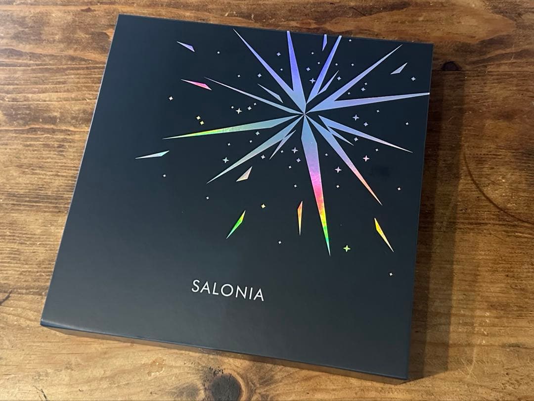 【新品】SALONIA EMS リフトブラシ 3Dケア ギフトBOX