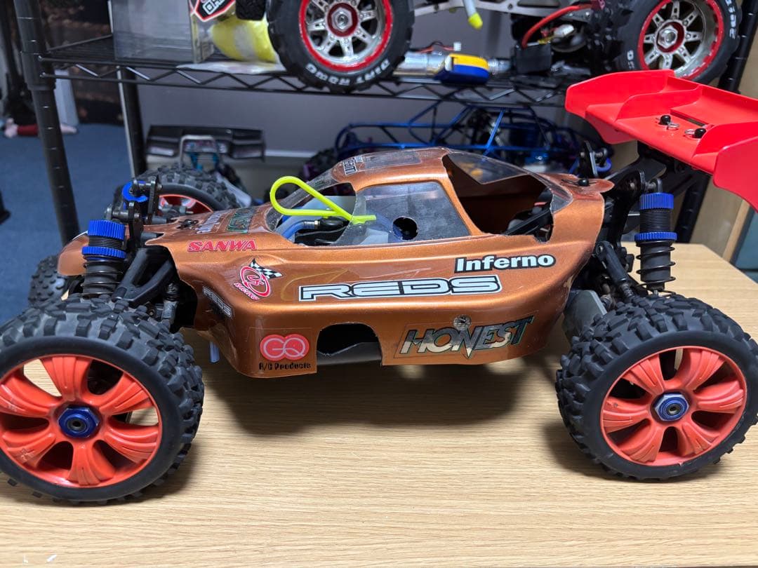 こ*う様 京商 1/8 インファーノ neo 3.0 シャーシ パーツ付き、 ジ