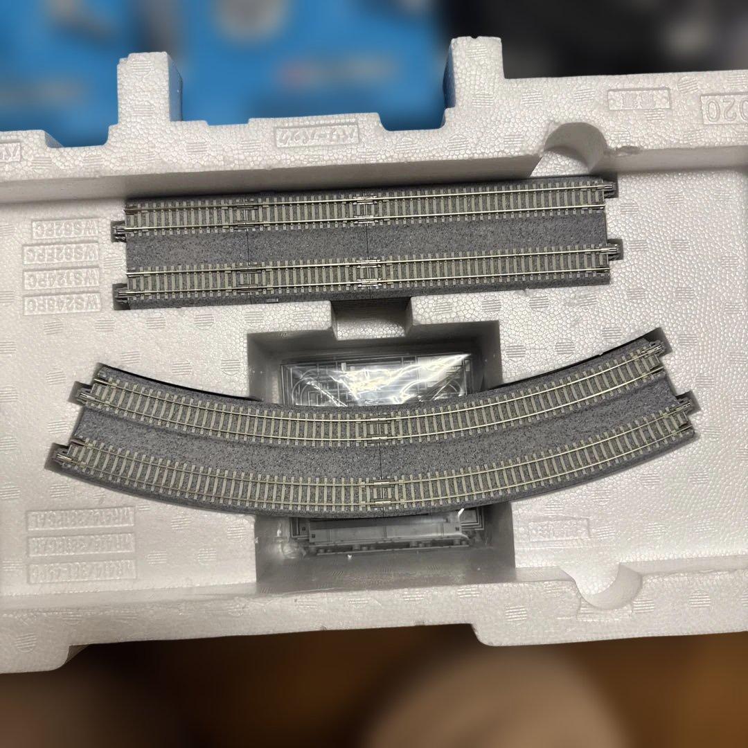 値下げです！！KATO E5系はやぶさ & E6系こまち Nゲージセット