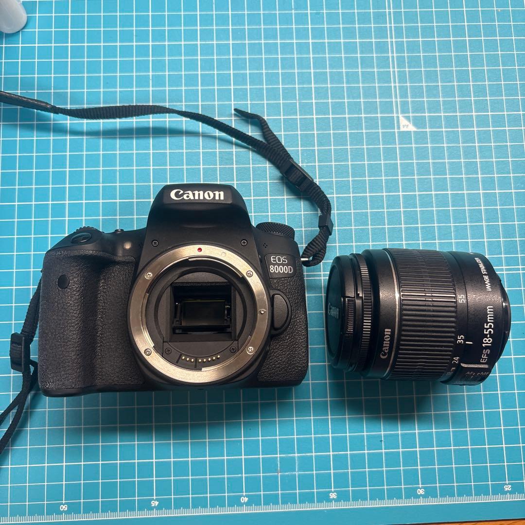 Canon EOS 8000D デジタル一眼レフカメラ レンズ付き