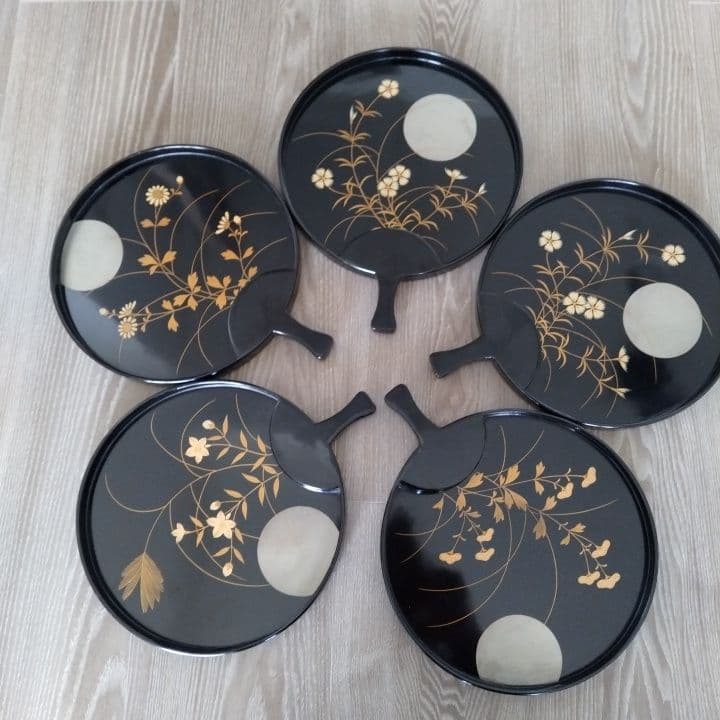 うちわ型 木製、漆塗器、トレイ、皿 、持ち手付、骨董