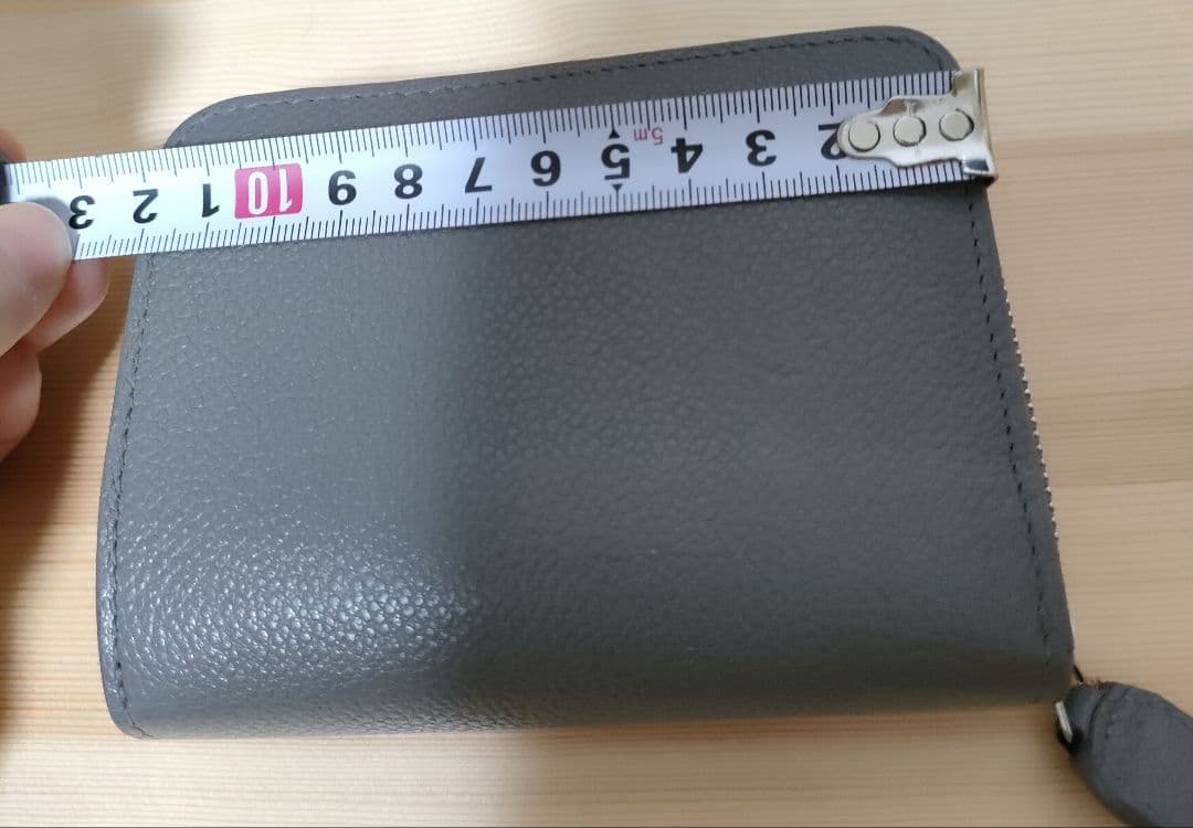 美品SAINT LAURENT グレー 二つ折り財布